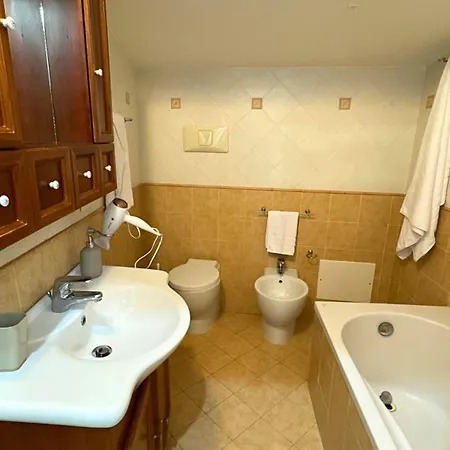 Shore House - 100m To Sea Apartment Cefalu